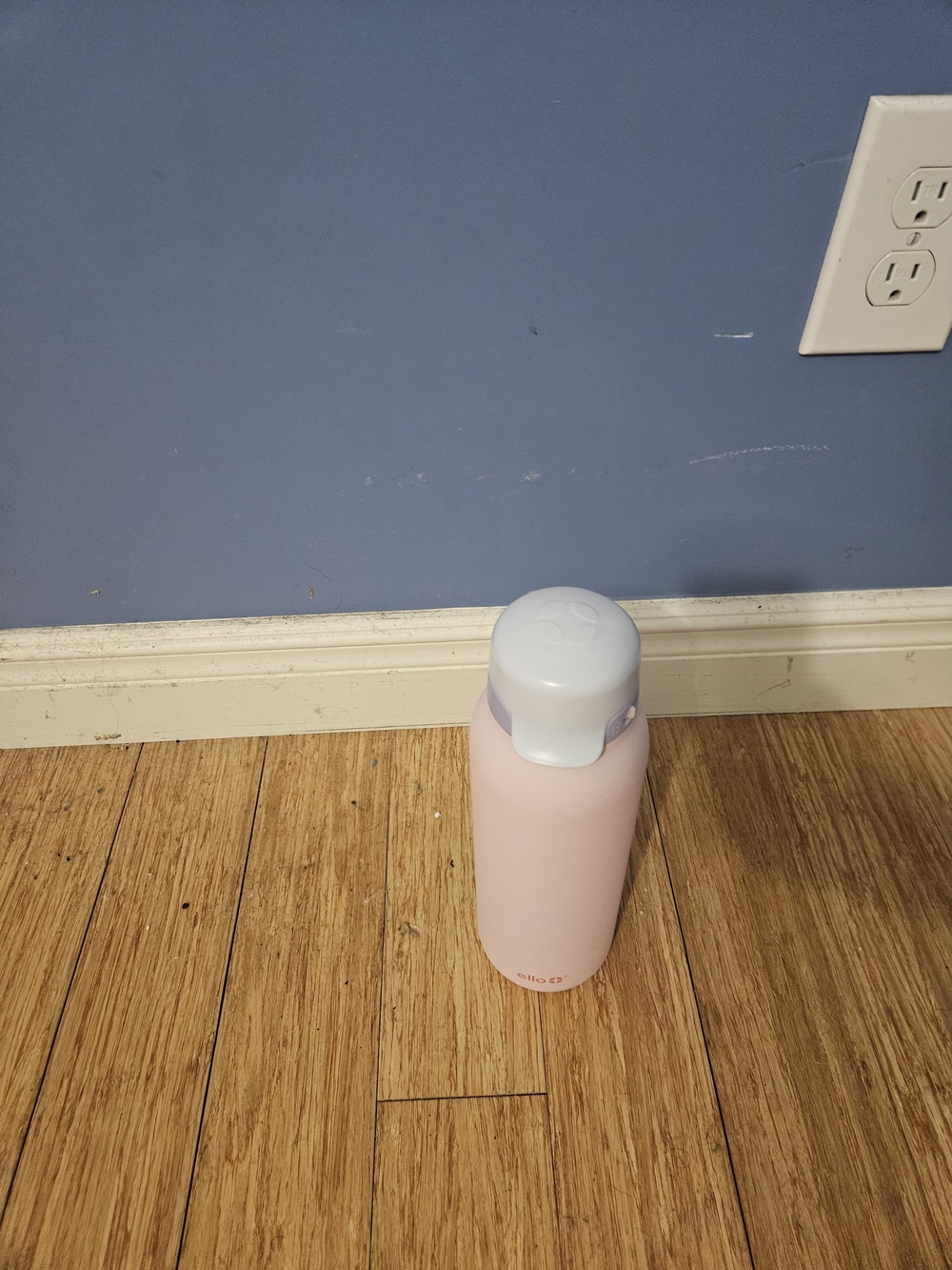 Ello Metal Water Bottle Great Condition